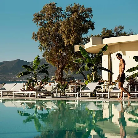 Domes Aulus Zante, Inclusive, Autograph Collection